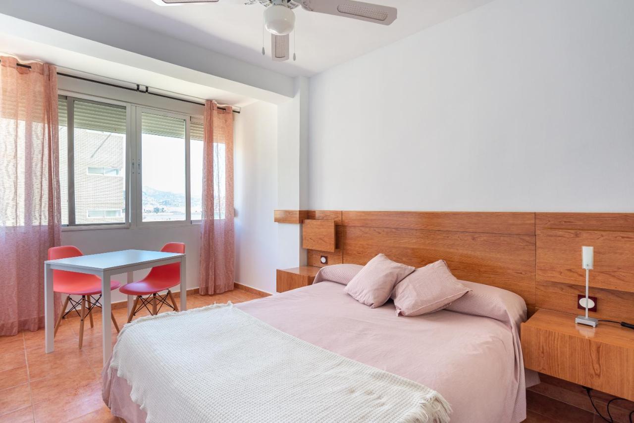 Ferienwohnung Sunny Harbor House Málaga Exterior foto